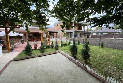 Vila  Frumoasa , individuala ,Sibiu ,7 camere , 5 Bai , mobilata ,utilata - 12