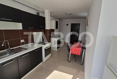 Apartament de vanzare 3 camere decomandate 115mpu balcon zona Tilisca - 4