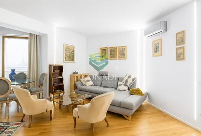 Apartament cu 3 camere semidecomandat, mobilat în P-ta Presei Libere