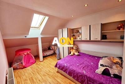 Apartament 3 camere, cu scara interioara, et.2, zona Kaufland Cetate - 11