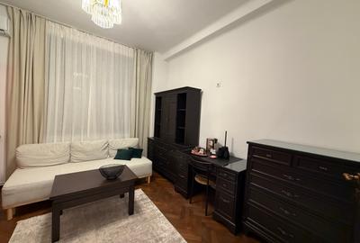 Studio renovat lângă Piața Constituției si Curtea de Apel,parcare inclusă - 2
