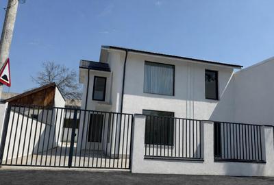 VILA DE VANZARE BUCURESTII NOI LAMINORULUI - 2