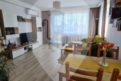 Apartament cu 3 camere decomandat, mobilat în Tractorul