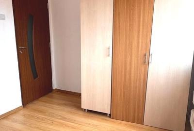 Apartament 3 camere 70mp zona Spital 60.000eur neg - 7