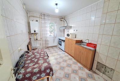 Apartament 3 decomandate, 2 bai, zona Narcisa - 1