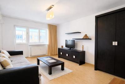 Apartament cu 3 camere decomandat, mobilat în Tineretului