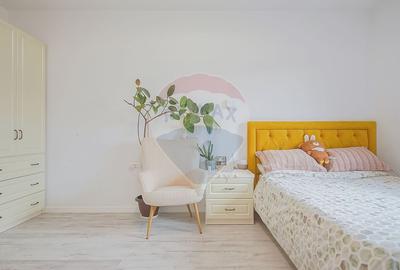 Casă premium cu 270 mp utili, 7 camere ,curte generoasă în Bartolomeu - 32