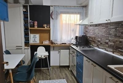 2 camere decomandat - etaj 1 - 68mp - loc de parcare - mobilat si utilat - 1