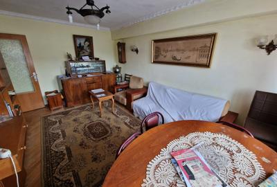 Apartament 3 camere Strada Cuza Voda - etaj 3 - 77 mp - 7