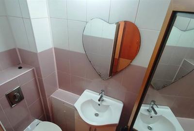 Apartament 3 camere decomandat 2 bai Nicolina - Gradinita nr. 1 - 12