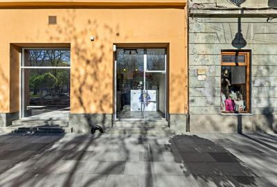 Spațiu comercial versatil de închiriat în zona Ultracentral - 1