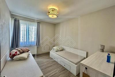 Casa individuala de vanzare in Sibiu, 373mp teren, 8 camere, zona buna - 11