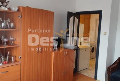 Apartament cu 1 camera ,decomandat , mobilat si renovat recent - 3