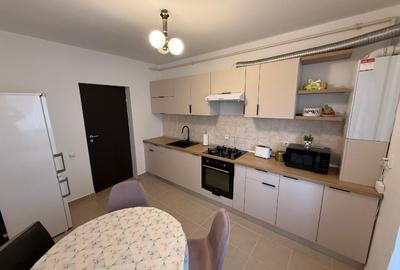 Inchiriere apartament 2 camere zona Tractorul - Coresi - 9