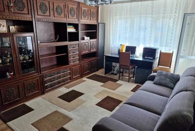 Apartament cu 2 camere decomandat, mobilat în Aviației