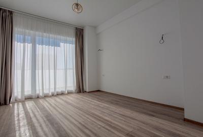 Apartament la parter cu curte proprie in MAMAIA SAT bloc finalizat - 13