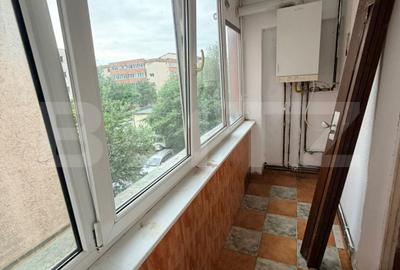Apartament 2 camere decomandat, 65 mp, etaj 2/4, zona Tractorul - 8
