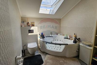 Casă / Vilă cu 7 camere si teren 1000 mp în zona Centrala-Suceava - 42