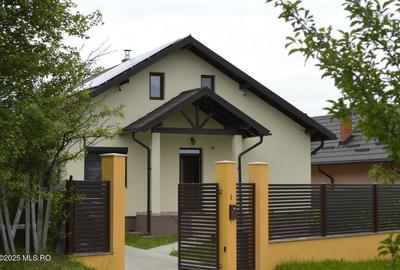 	Slatioarele - Babana, casa cu teren 1415 mp, garaj! - 1