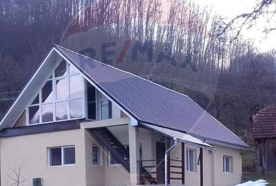 Casă de vânzare zona Bratca, 5 camere, 12 375 teren - 14