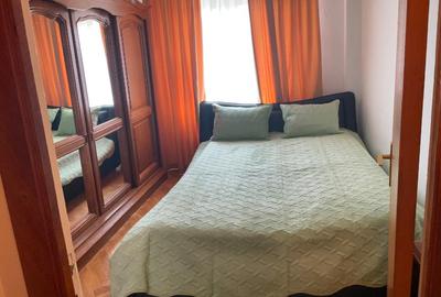 Proprietar, inchiriez apartament 3 camere, Bdul. Tineretului - 4