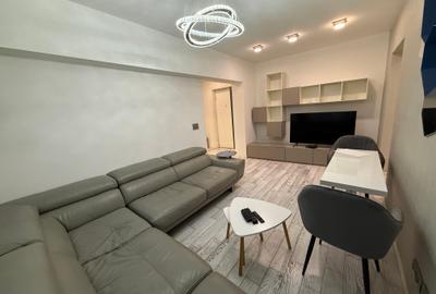 Apartament cu 3 camere semidecomandat, mobilat în P-ța Dorobanți