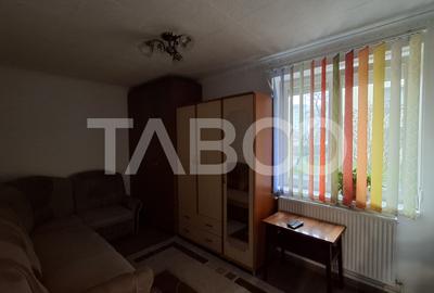 Apartament 2 camere de vanzare decomandat 54 mp zona Vasile Aaron - 8
