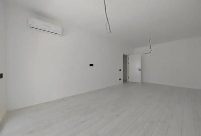 Apartament cu 3 camere decomandat în Theodor Pallady