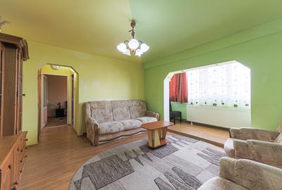 Apartament cu 2 camere semidecomandat, mobilat în Miorița
