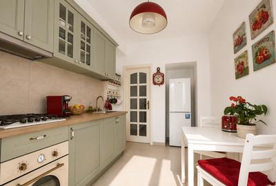 3 rooms apartment of 100m² in Bucharest - 3