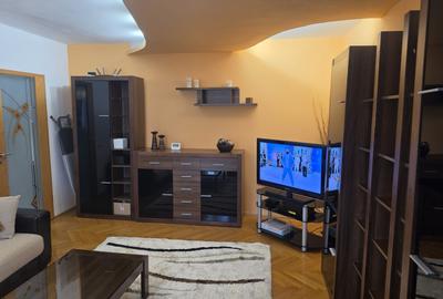 Apartament cu 2 camere decomandat, mobilat în Dristor