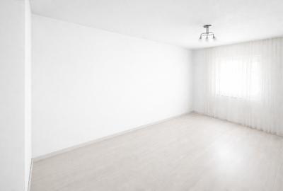Clădire profesională ~600 mp – structură pe cadre – terasă – curte 250 mp acces - 7