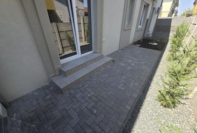 Apartament cu 2 camere decomandat în Giroc