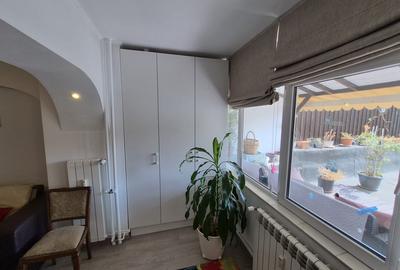 Pța Alba Iulia  3camere +terasă mare - 12