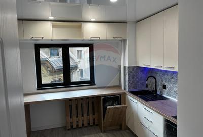 4 camere renovat | vedere fântâni Unirii | Bibescu Vodă | 106 mp - 27