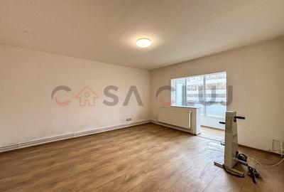 Apartament cu 3 camere decomandat în Grigorescu