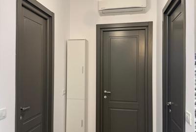 Apartament cu 3 camere, mobilat în Centru Civic