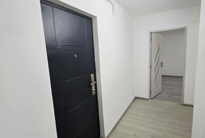 Apartament cu 2 camere decomandat Nicolina-Pizza Nico, Renovat, Etaj 2 - 6