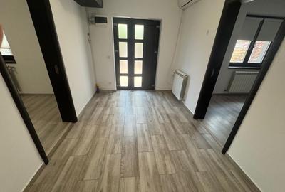 Casă individuală pentru birouri , 4 camere ,4 locuri de parcare - 6