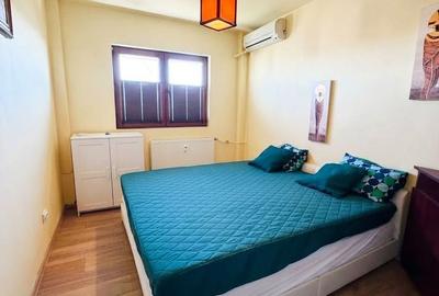 Apartament cu 3 camere decomandat, mobilat în Polonă