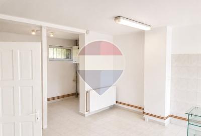 Casă / Vilă   Casa cu spatiu comercial Rasnov - 10