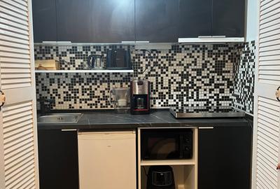 480€, metrou. Piata Universitatii - 8