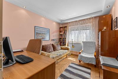 Apartament cu 3 camere de vânzare în zona Podgoria - 7