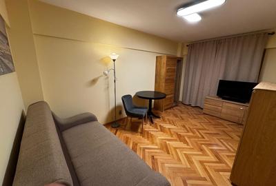 Garsonieră decomandată în Centrul Civic