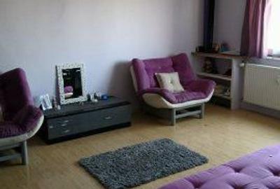 Apartament cu 3 camere decomandat, mobilat în Sebastian