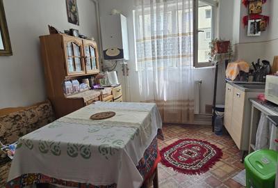 Vanzare Apartament 3 camere | Etaj 2 | Micro 4– Târgoviște ✨🏡 - 9