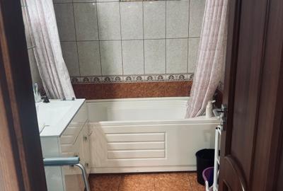 Vand 3 camere Steaua decomandat! - 10