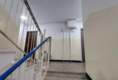 TITAN, Piata Minis, bloc caramida, reabilitat, 2/4, Barajul Bistritei - 16