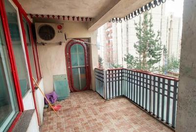 Apartament cu 3 camere decomandat în Centrul Civic
