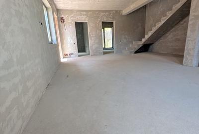Duplex semifinisat, zona Vivo - 4